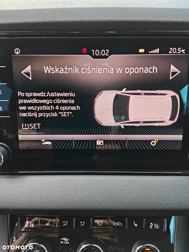 Skoda Karoq 1.5 TSI ACT 4x2 Style DSG - 20