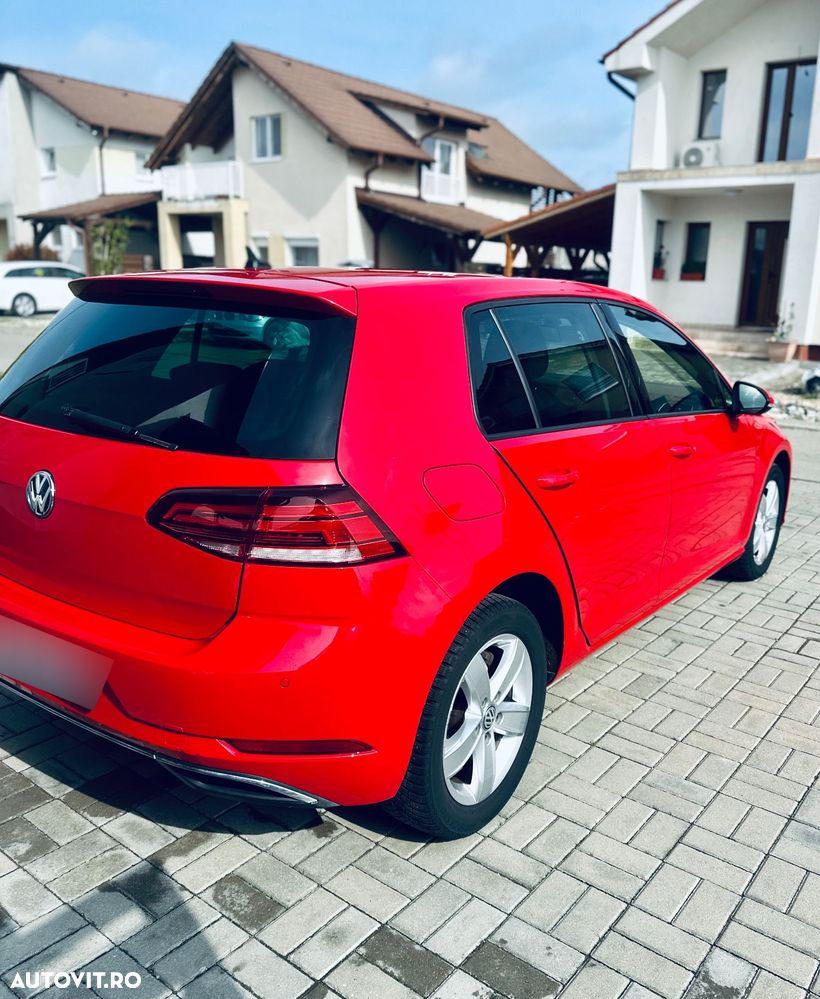 Volkswagen Golf - 4