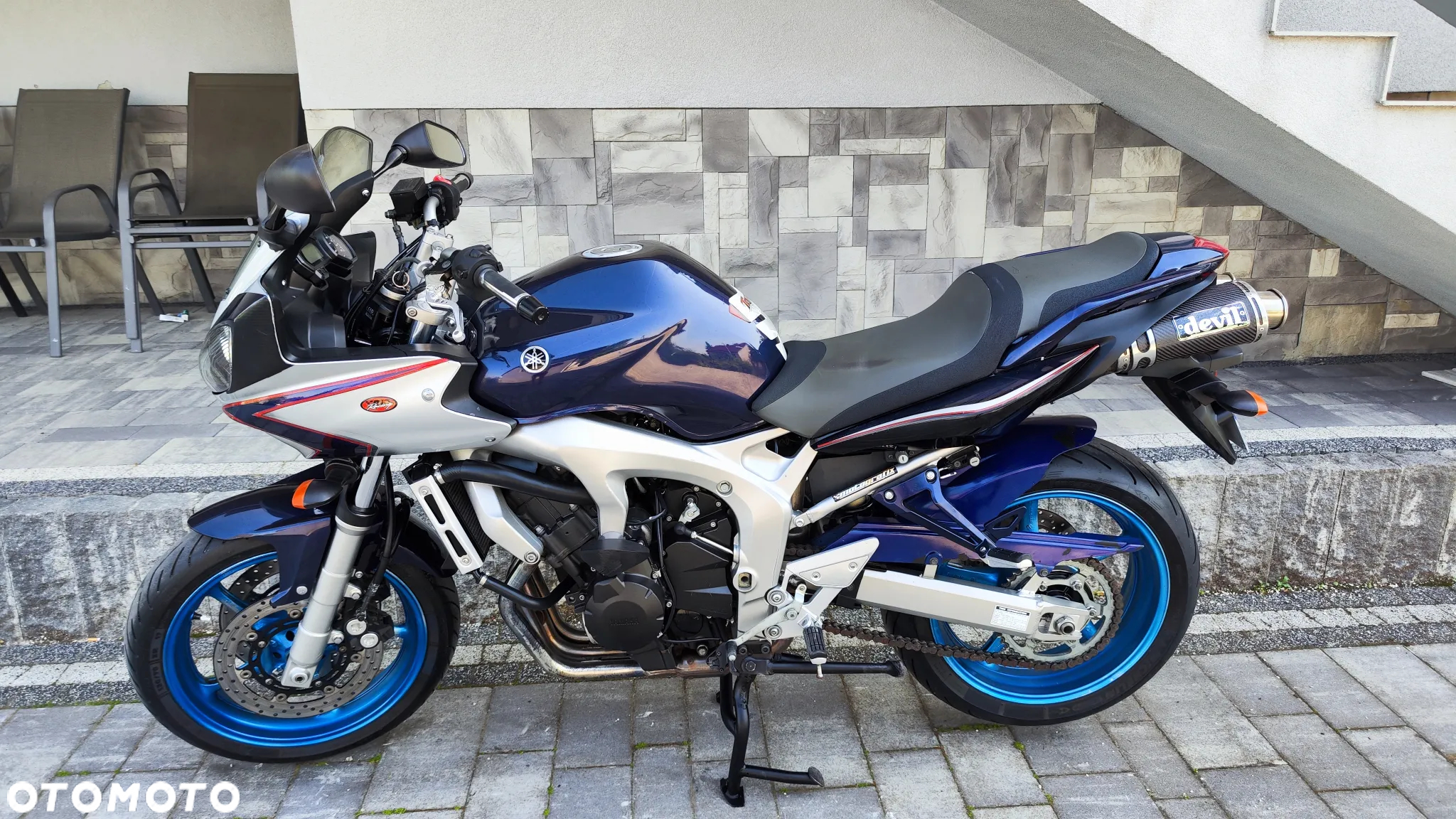 Yamaha FZS - 2