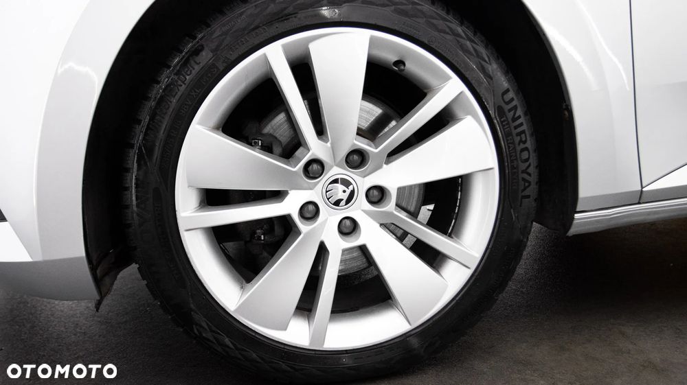 Skoda Superb 2.0 TSI Style DSG - 11