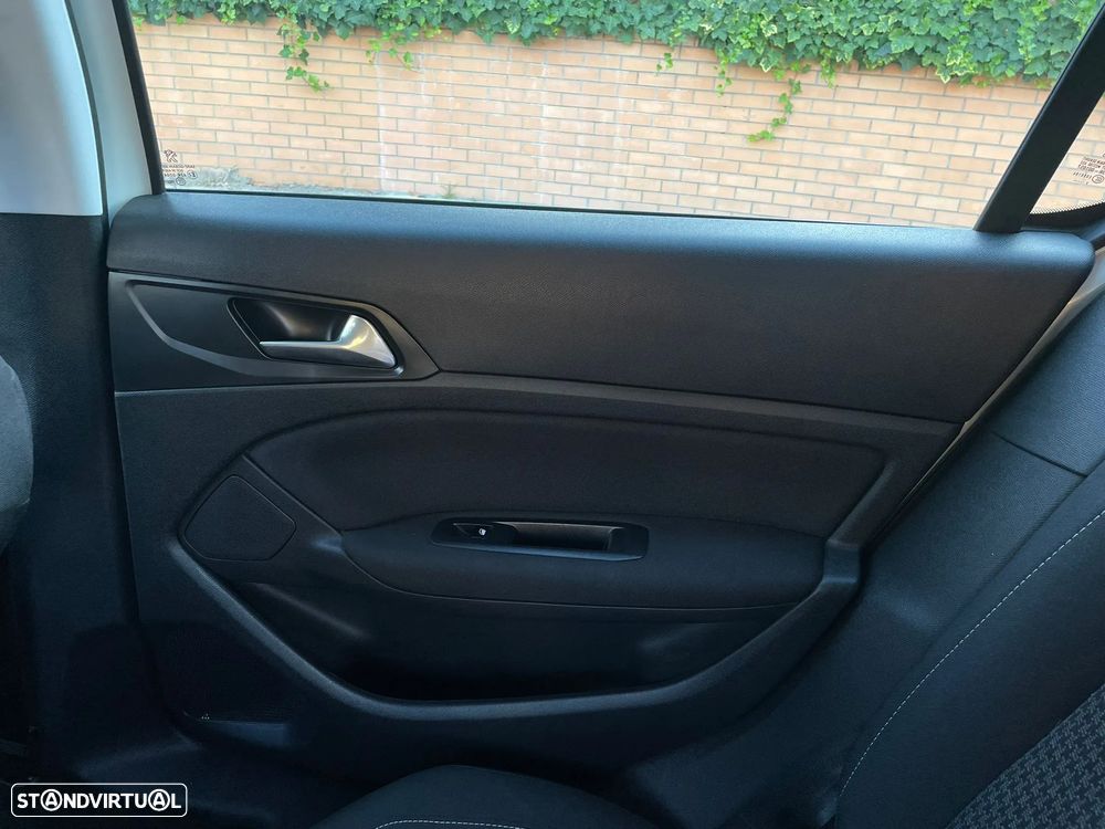 Peugeot 308 1.6 BlueHDi Active - 12