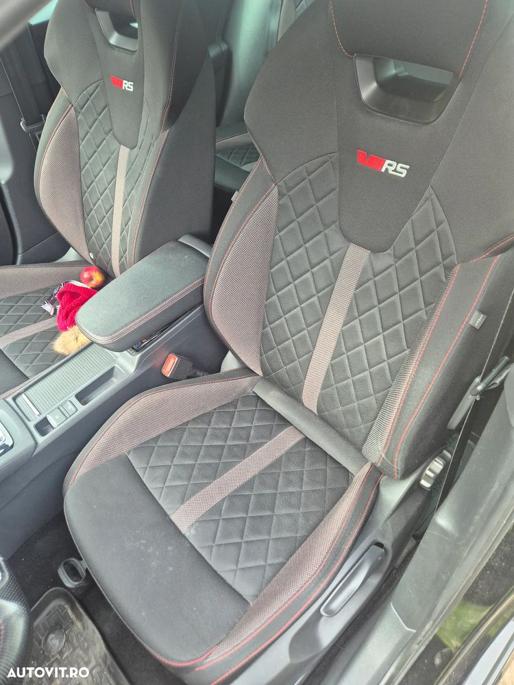 Skoda Octavia 2.0 TDI DSG RS - 17