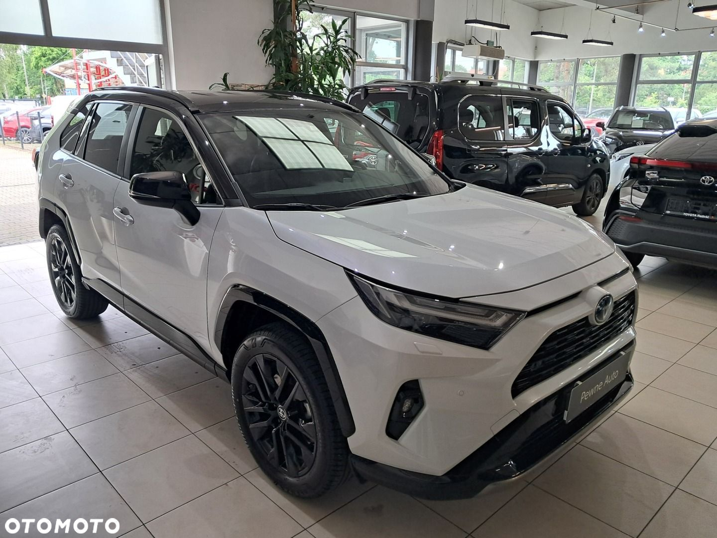 Toyota RAV4 - 2