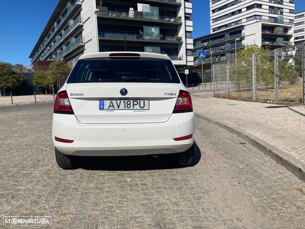 Skoda Fabia 1.0 Style - 6