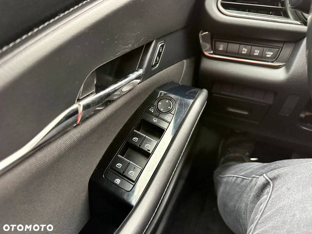 Mazda CX-30 2.0 mHEV Hikari AWD - 11