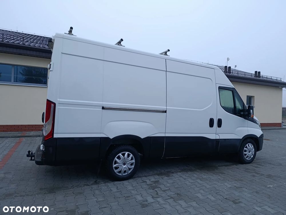 Iveco 35s18 - 30