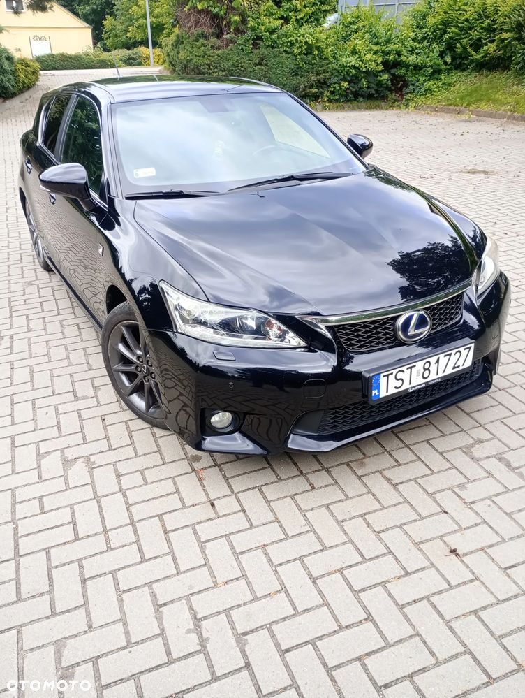 Lexus CT 200h F Sport - 3