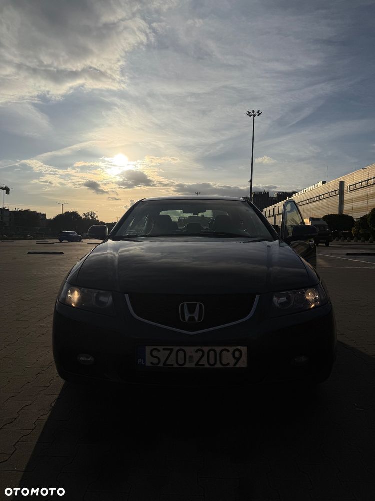 Honda Accord 2.0 Comfort - 13