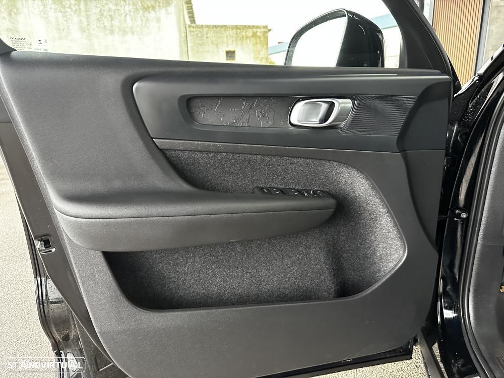 Volvo XC 40 Recharge 69 kWh Single Motor Core - 19