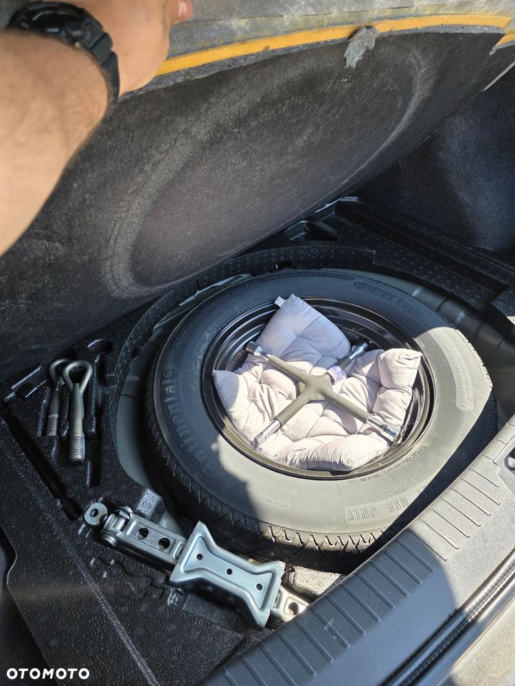 Nissan Qashqai 2.0 4 x 4 visia - 10