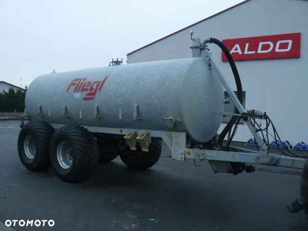 Inny Wóz asenizacyjny Fliegl , 10 000l