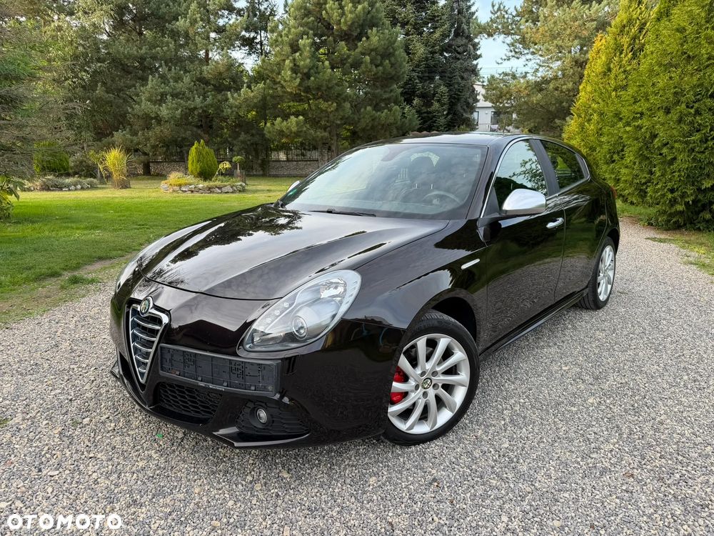 Alfa Romeo Giulietta 2.0 JTDM 16V - 12