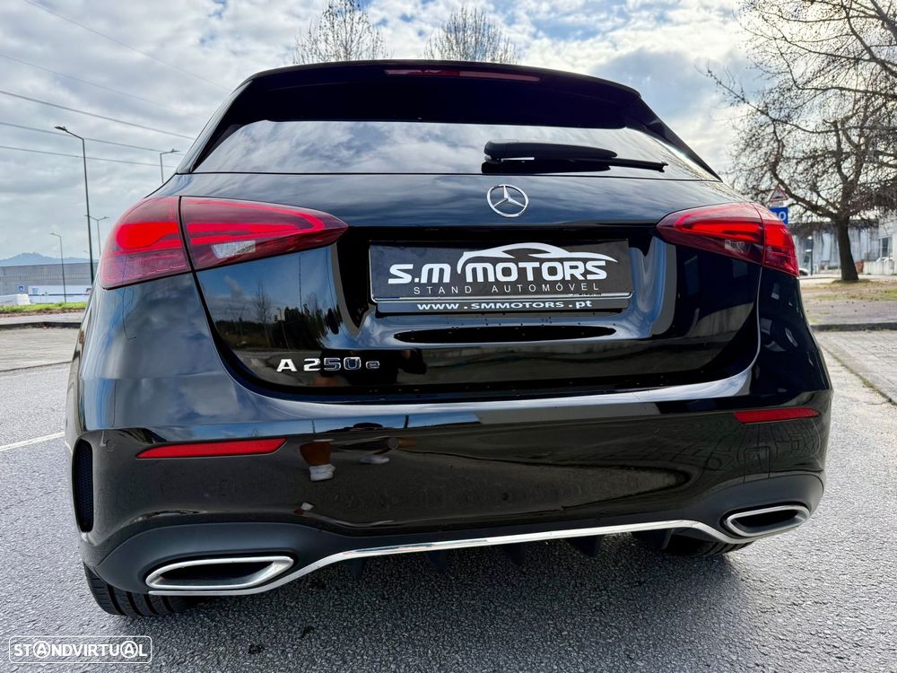 Mercedes-Benz A 250 e AMG Line - 6