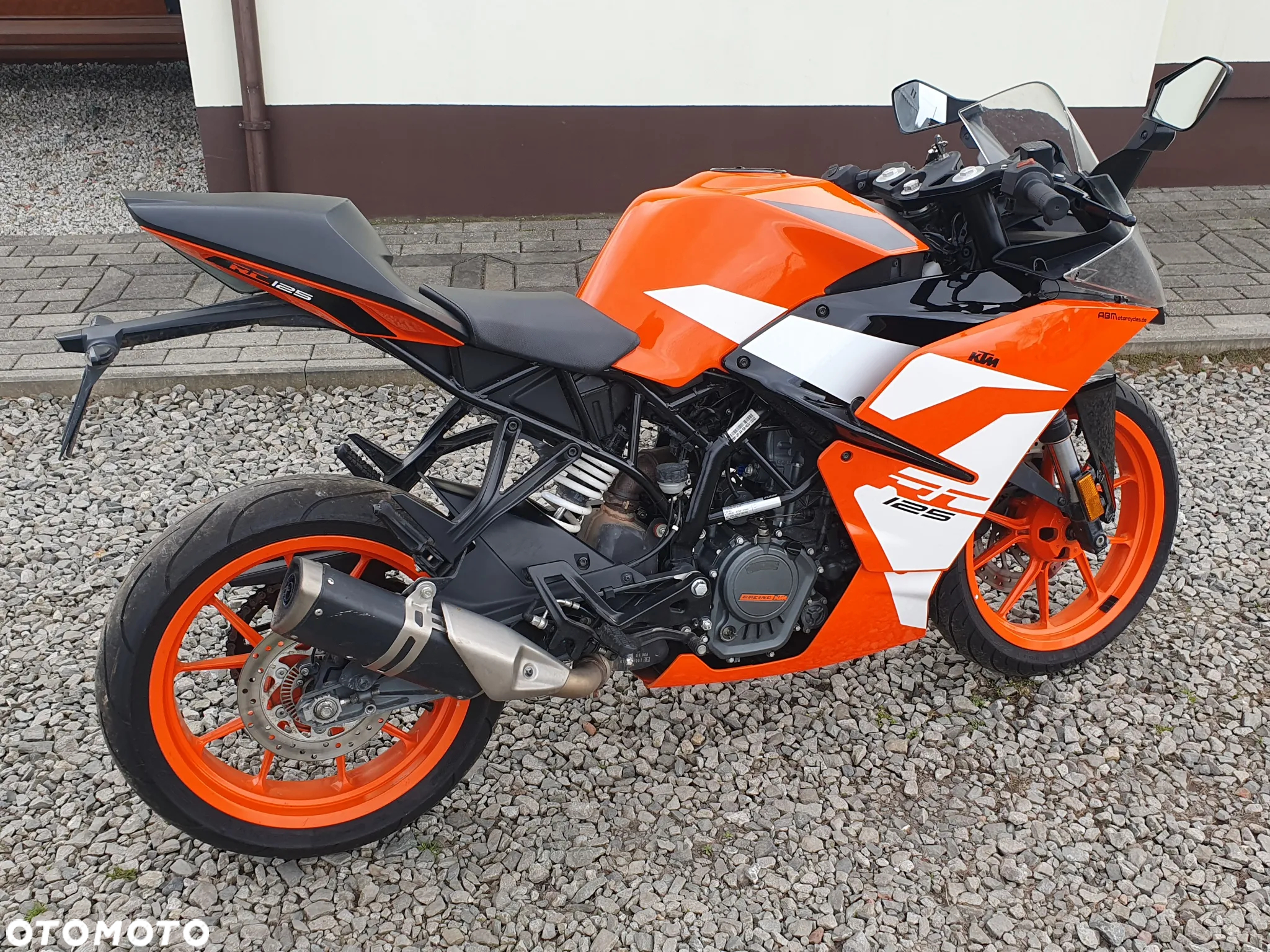 KTM RC 125 - 3