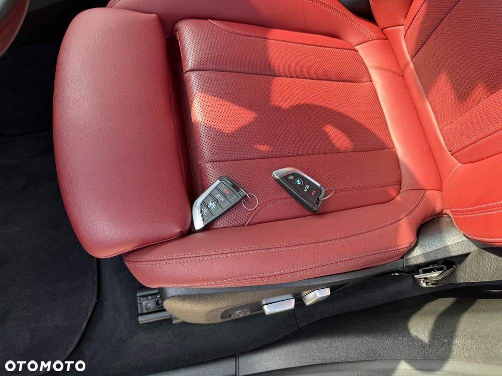 BMW X3 xDrive30i Luxury Line - 32