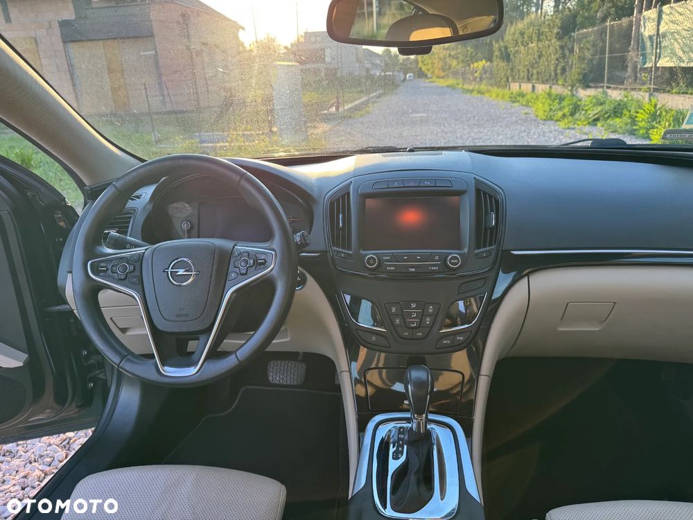 Opel Insignia 2.0 CDTI - 19