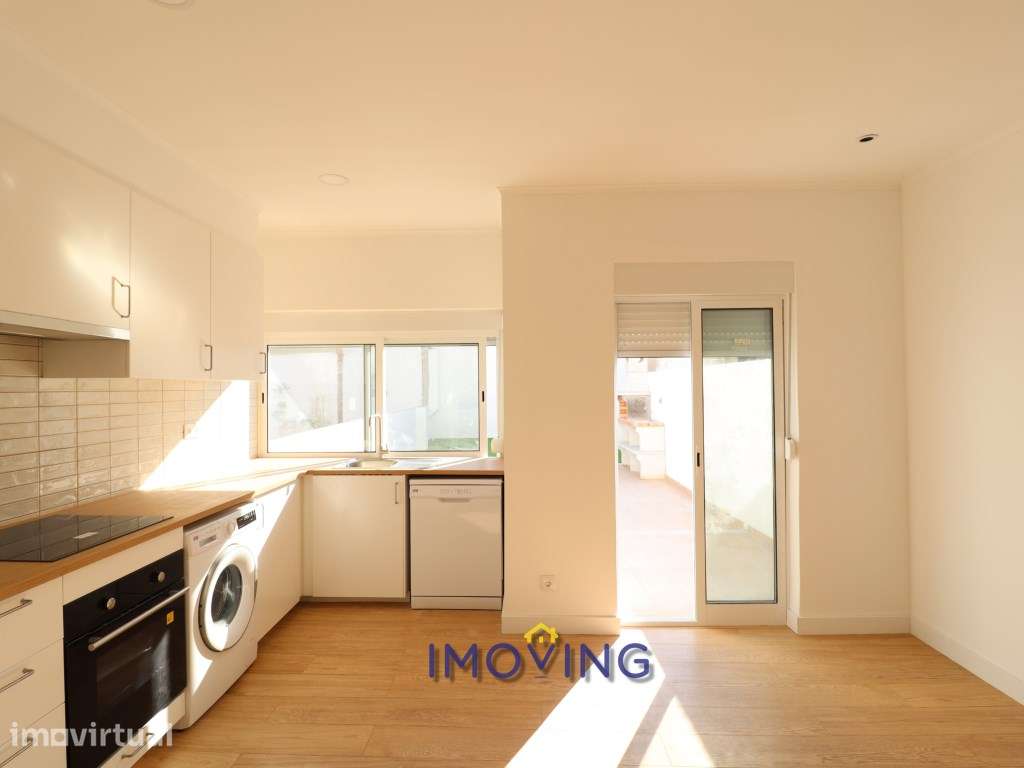 Apartamento T1+1, com terraço para venda na Baixa da Banheira - Grande imagem: 2/21