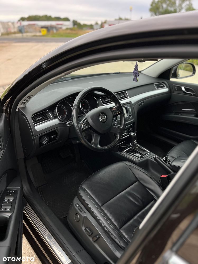 Skoda Superb - 19