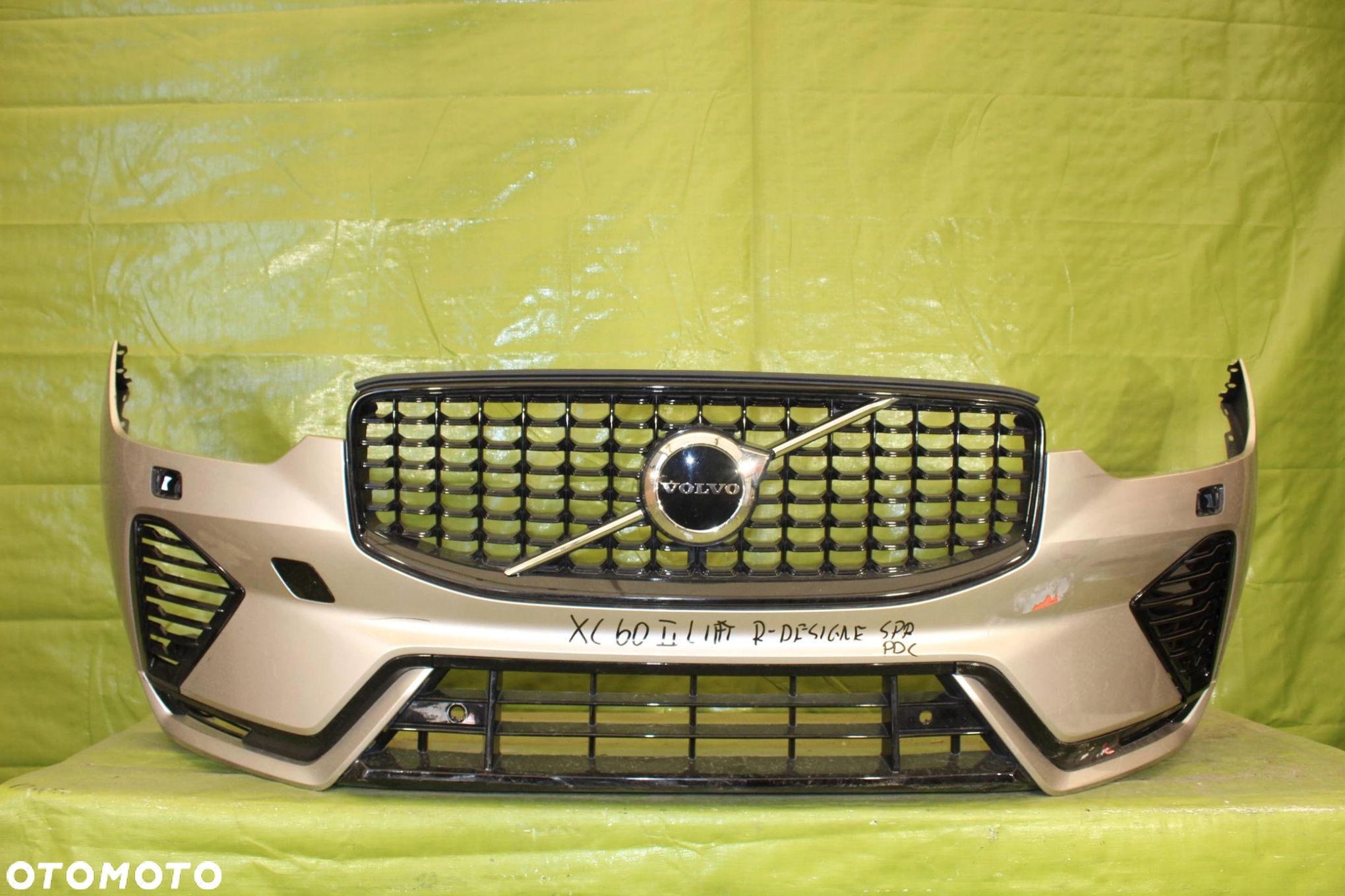 Zderzak przód Volvo XC60 II po 2022r. R-Design - 1