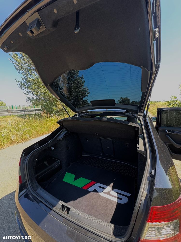Skoda Octavia 2.0 TDI DSG 4X4 RS - 10