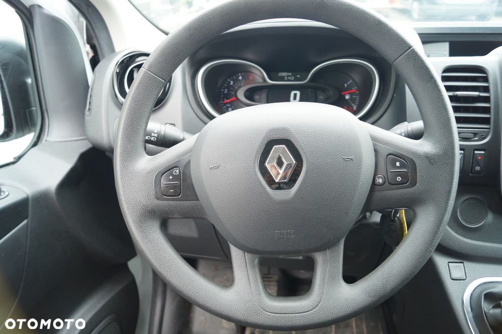 Renault Trafic - 27