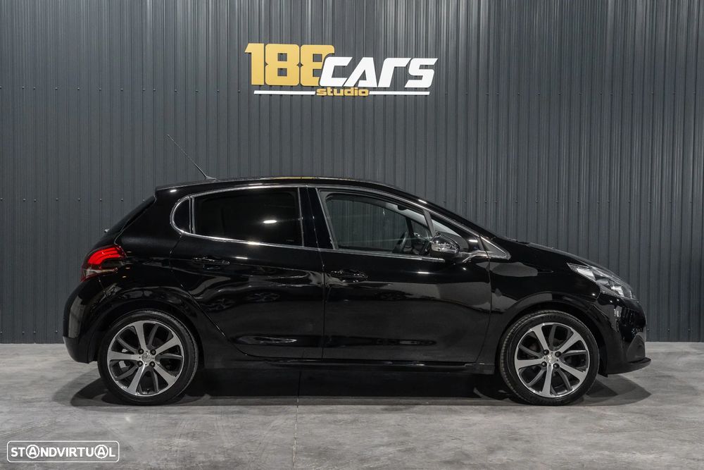 Peugeot 208 1.6 BlueHDi GT Line - 40