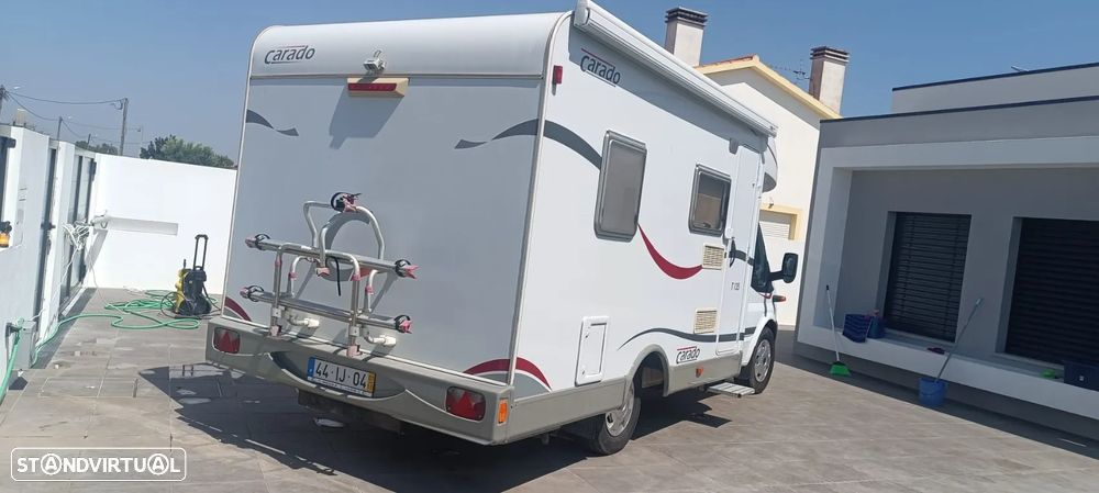 Ford Transit CARADO T135 - 4