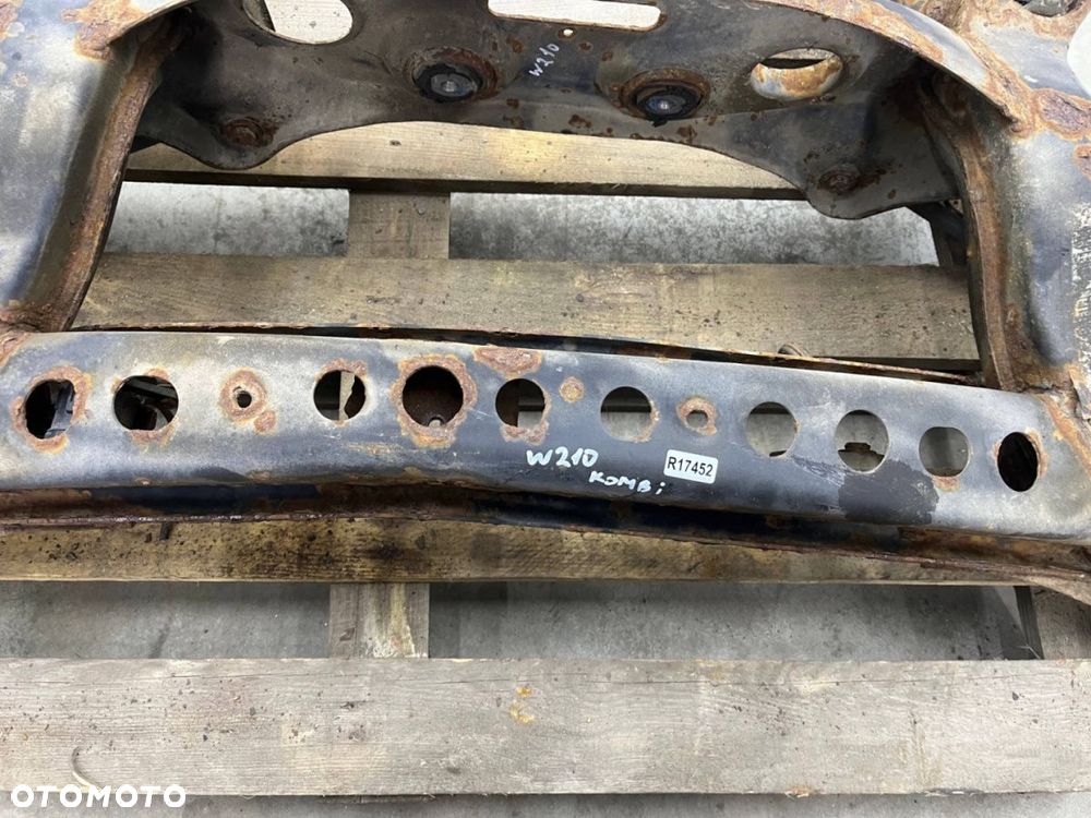 Belka zawieszenia Mercedes w210 KOMBI 95-02r. kompletna tylna oś wózek zwrotnice czujniki ABS - 10