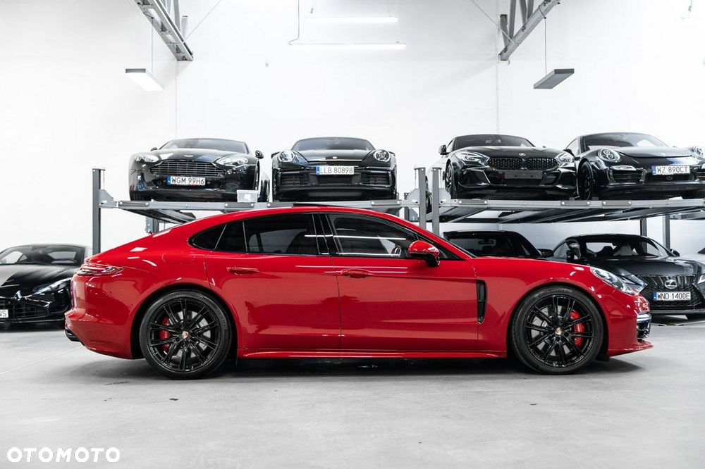 Porsche Panamera Turbo - 6