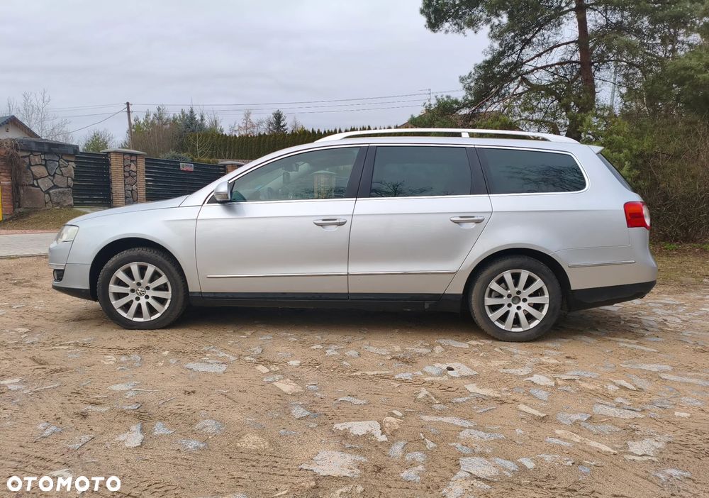 Volkswagen Passat 1.9 TDI Comfortline - 2