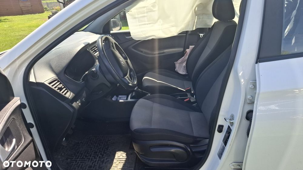 Hyundai i20 - 4