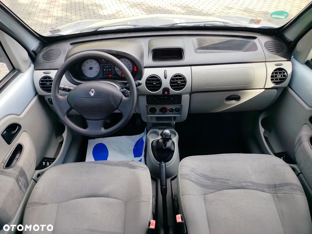 Renault Kangoo 1.6 16V Privilege - 4