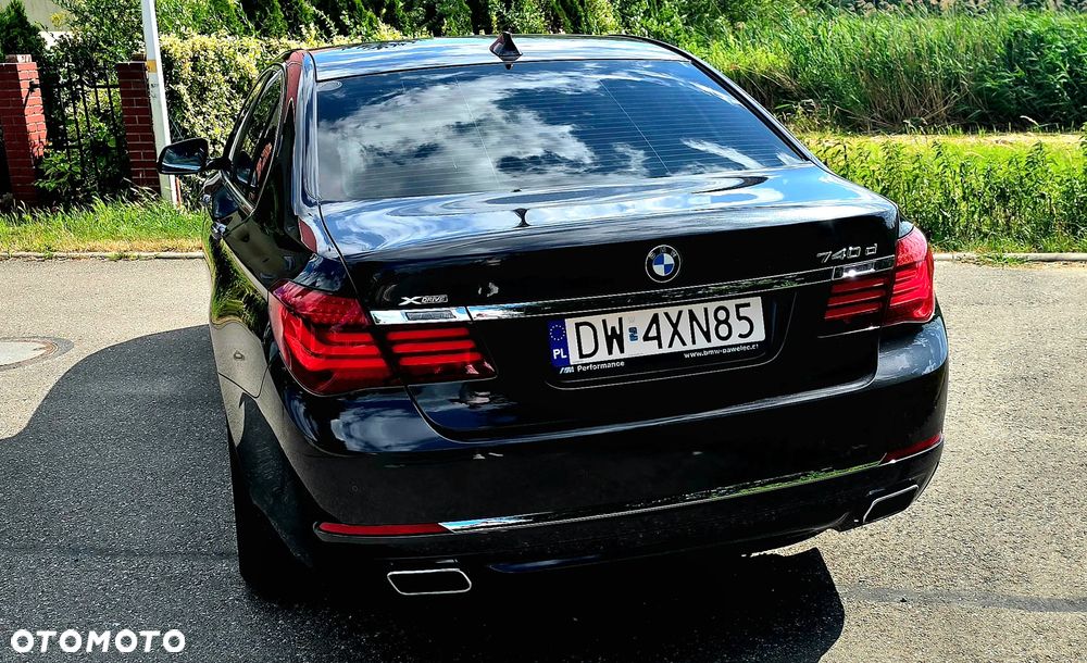 BMW Seria 7 740d xDrive - 3