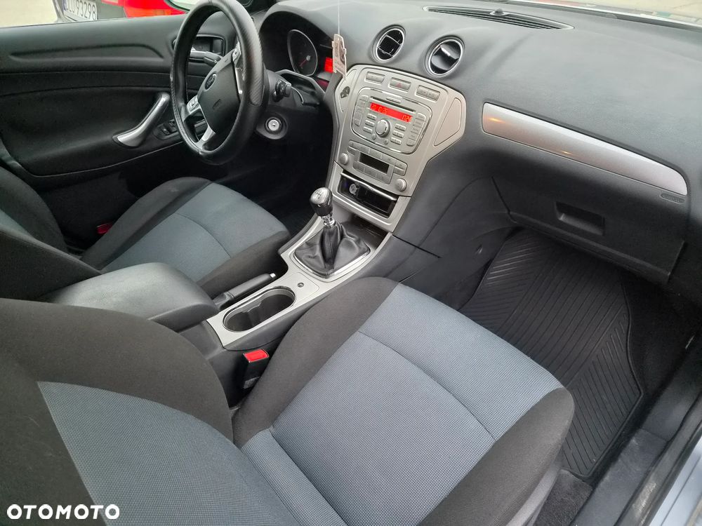 Ford Mondeo 1.8 TDCi Titanium - 7