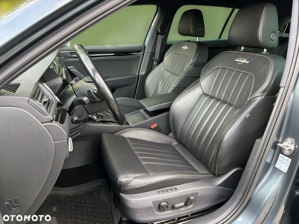 Skoda Superb 2.0 TDI SCR 4x4 L&K DSG - 12