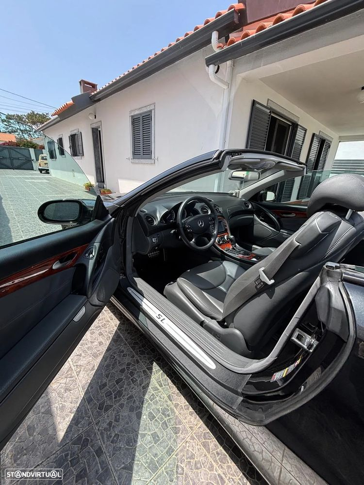 Mercedes-Benz SL 350 - 11