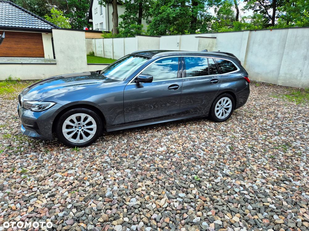 BMW Seria 3 320d xDrive Advantage sport - 3