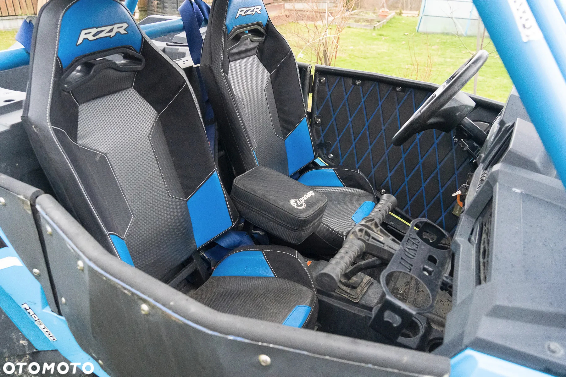 Polaris RZR - 13