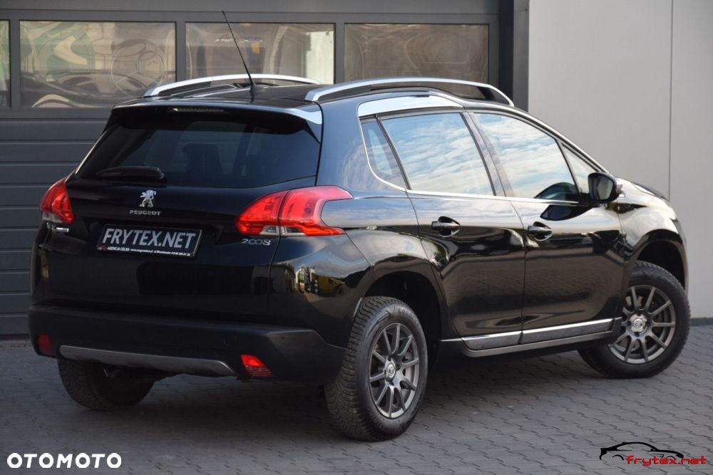 Peugeot 2008 - 11