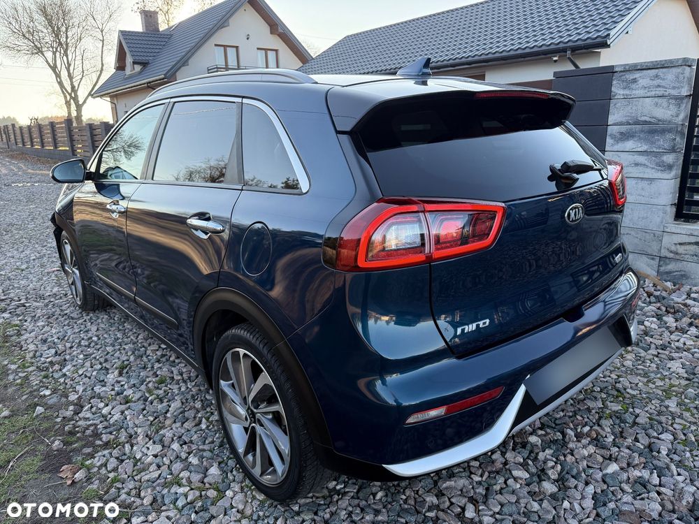 Kia Niro 1.6 GDI Hybrid L Business Line - 6