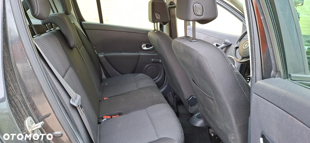 Renault Clio TCe 100 Dynamique - 17