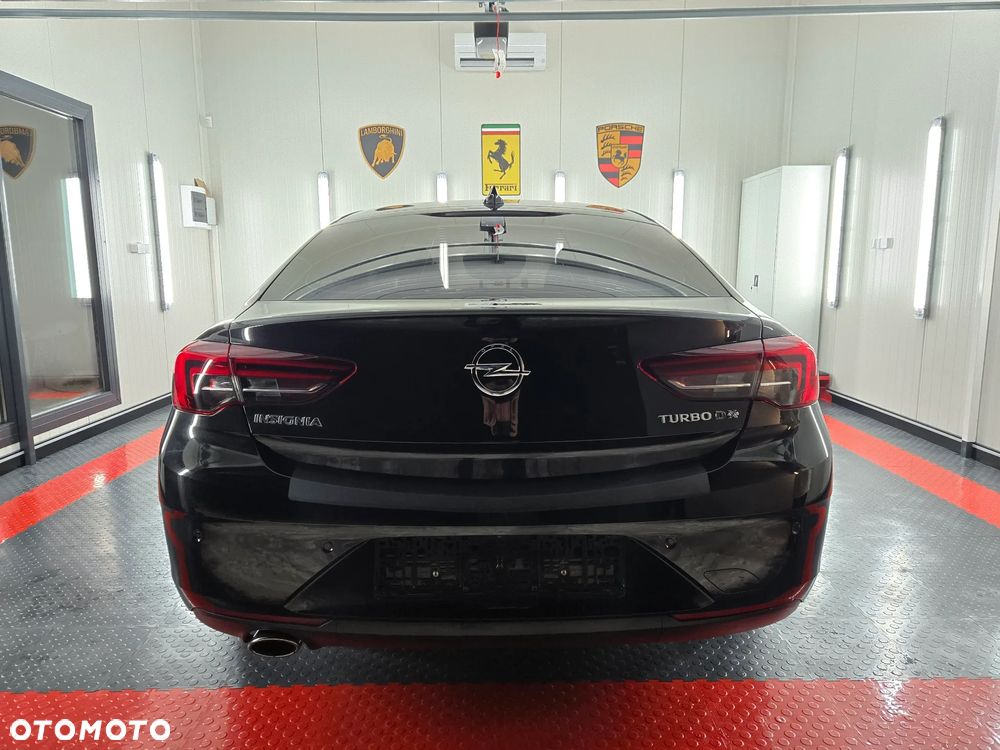 Opel Insignia 2.0 4x4 Ultimate Exclusive - 11