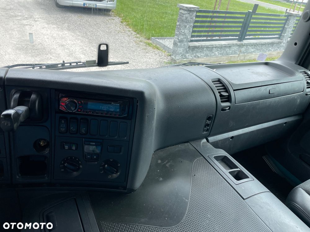 Scania P320 Kabina Sypialna Winda 9,30 Długość - 31