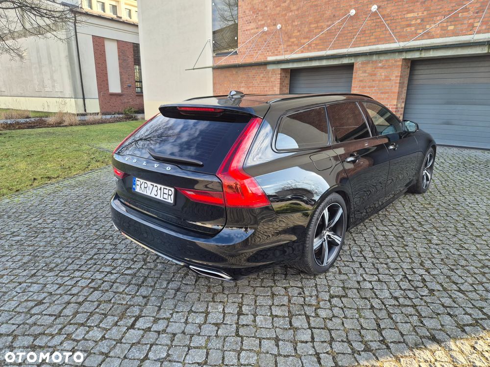 Volvo V90 - 10