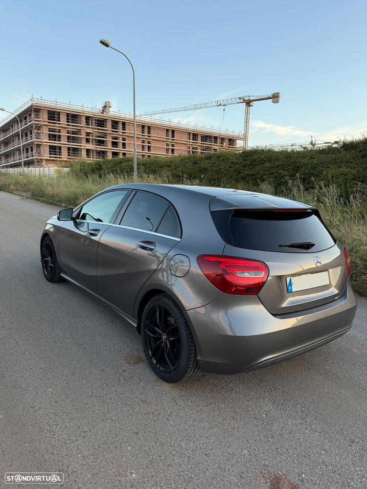 Mercedes-Benz A 180 CDI (BlueEFFICIENCY) Urban - 5