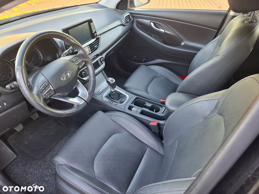 Hyundai i30 1.4 T-GDI Premium - 29