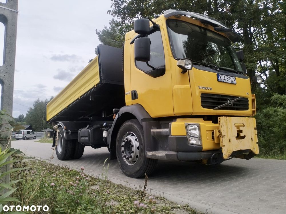 Volvo FL240 - 2