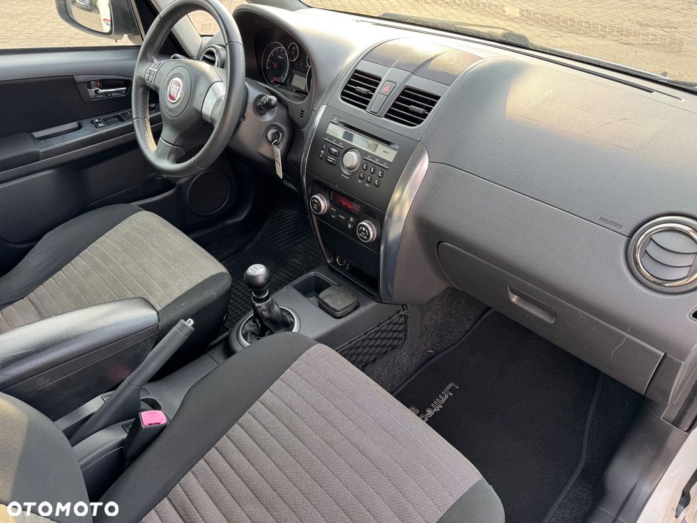 Fiat Sedici 1.6 16V 4x2 Dynamic - 21