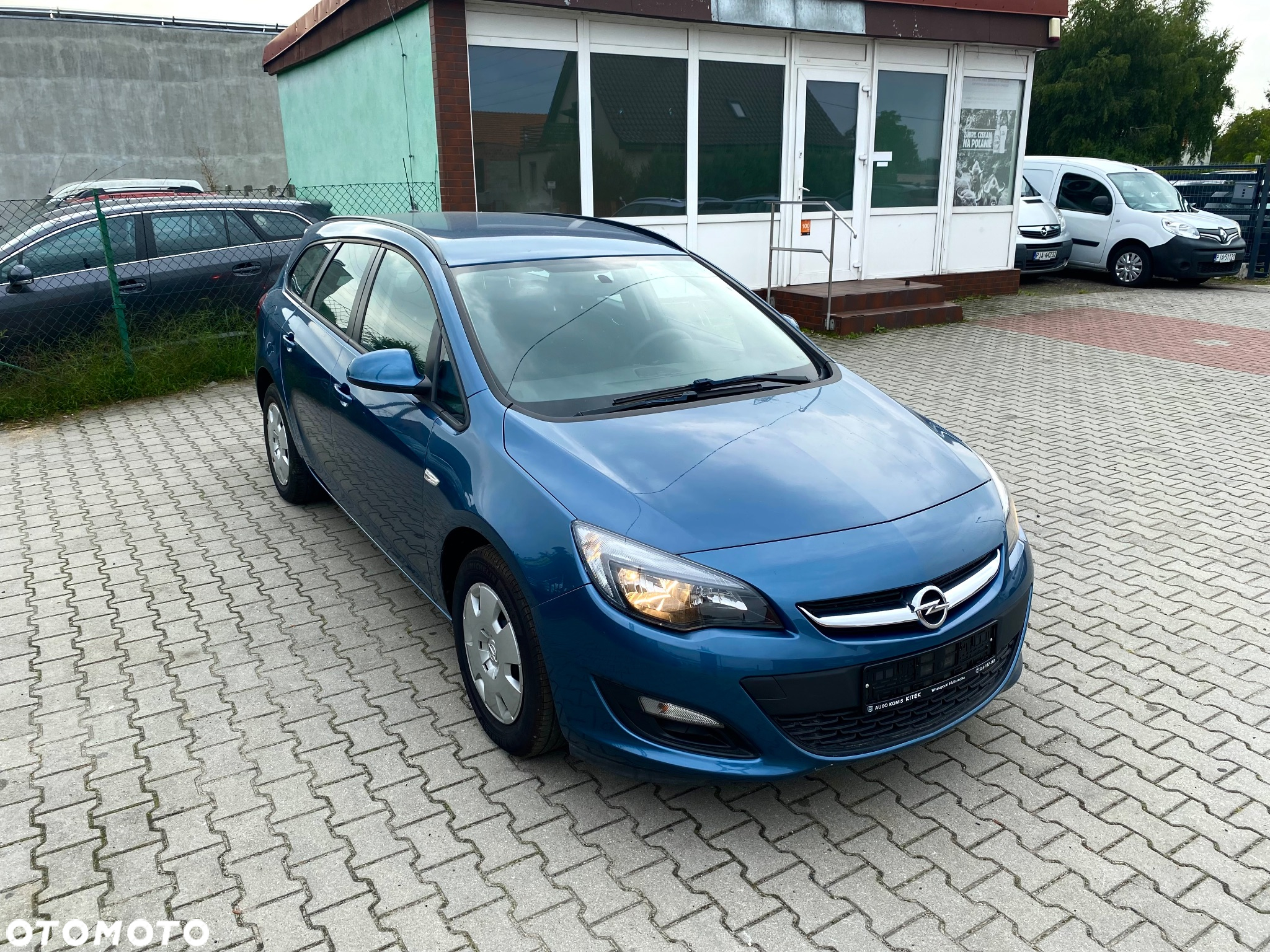 Opel Astra - 32