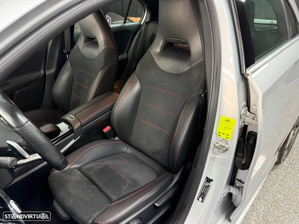 Mercedes-Benz A 250 e 8G-DCT AMG Line Advanced Plus - 11